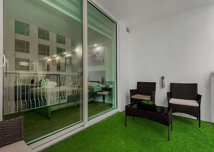 High Rise Brickell Modern Studio
